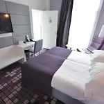 Western Centre Gare 4*