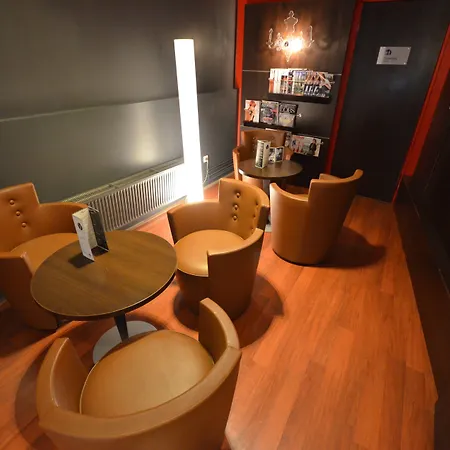 Western Centre Gare Отель 4*