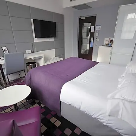 Western Centre Gare 4* ديجون