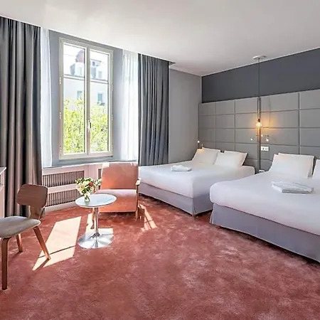 Western Centre Gare Hotel 4*