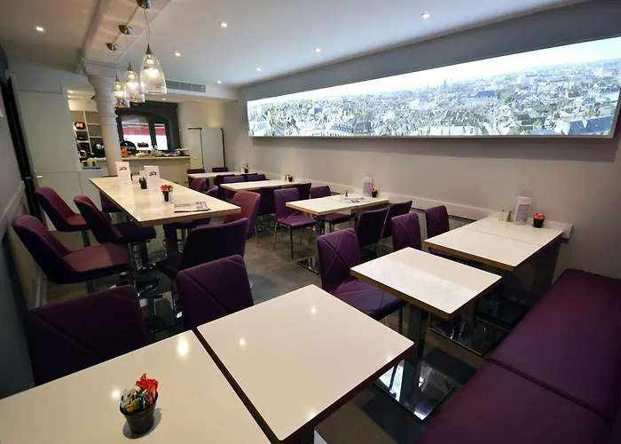 Western Centre Gare 4*