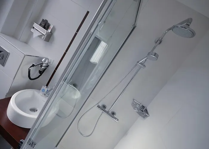 Western Centre Gare 4*