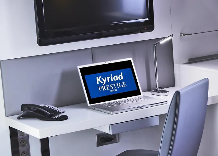 Western Centre Gare 4*