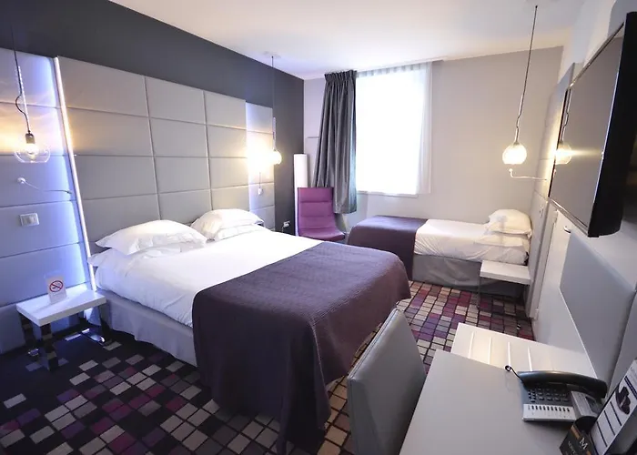 Western Centre Gare Hotell 4*