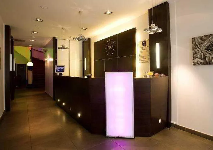 Western Centre Gare Hotell Dijon