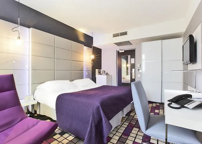 Western Centre Gare 4*