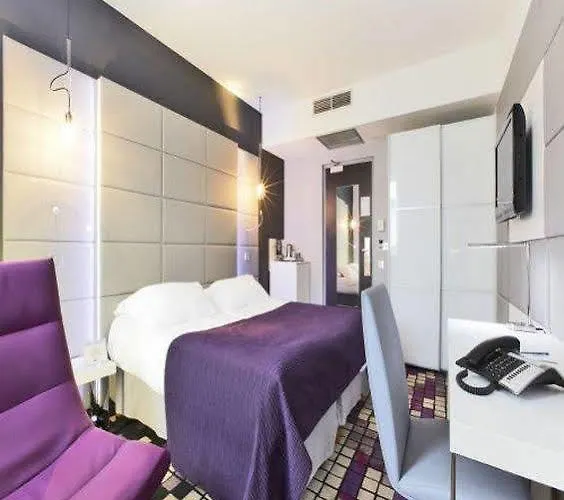 Western Centre Gare 4*