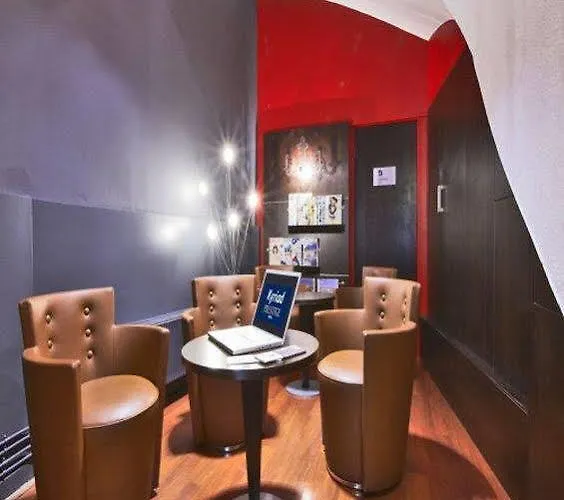 Hotell Western Centre Gare 4*